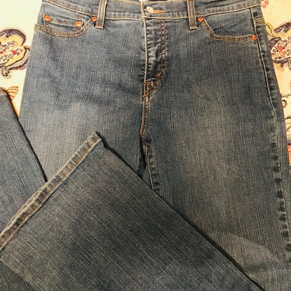 Levi 512 bootcut jeans